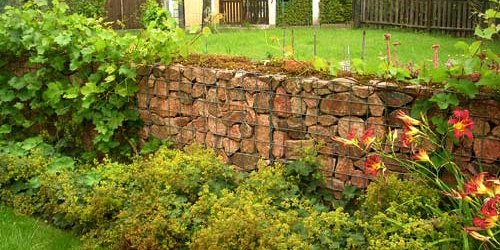 Privatgarten Gabionenmauern